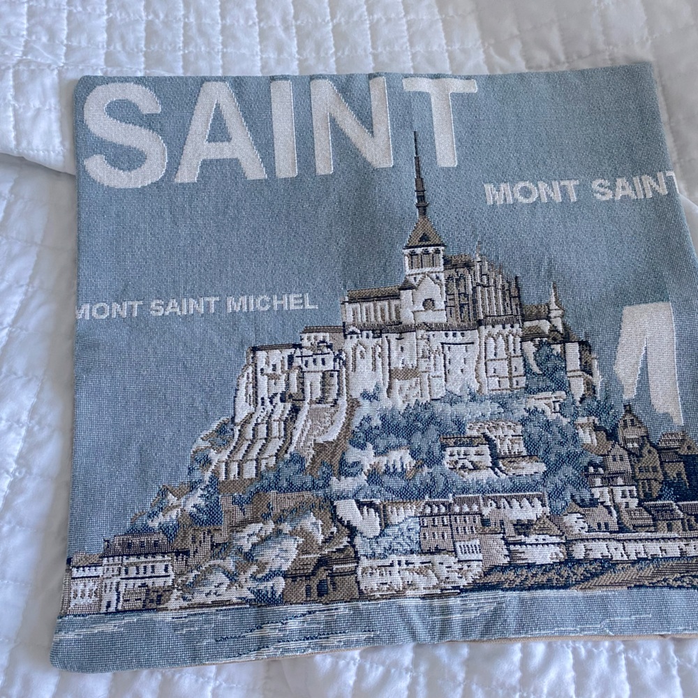 MONT SAINT MICHEL EMBROIDERED PILLOW COVER MADE IN FRANCE